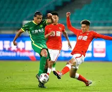 杜兰特与太阳主帅发生争执