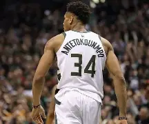 湖人输给勇士赛后球迷吐槽